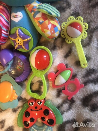 Бизиборд,игрушки