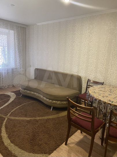 3-к. квартира, 57,2 м², 1/4 эт.