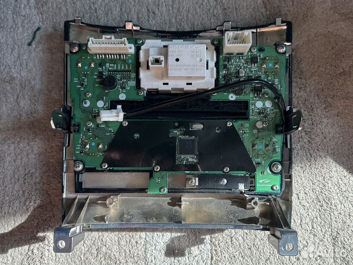 Накладка на магнитолу Infiniti