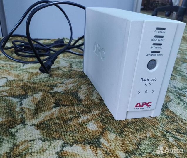 Источник бесперебойного питания APC Back-UPS CS 50