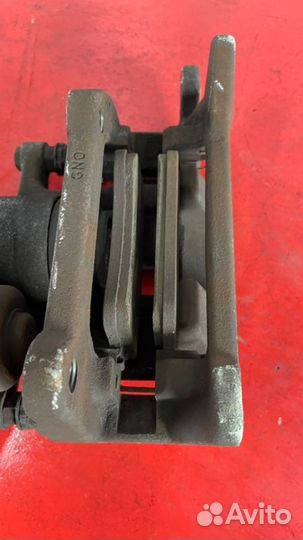 Суппорт задний правый Audi A4 B8 1.8 tfsi cdhb