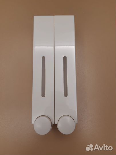 Настенный дозатор для мыла и шампуня 1200 мл / Дис