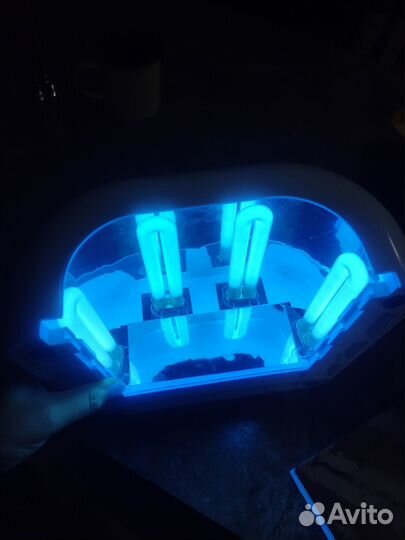 Уф лампа для ногтей и гель-лаки