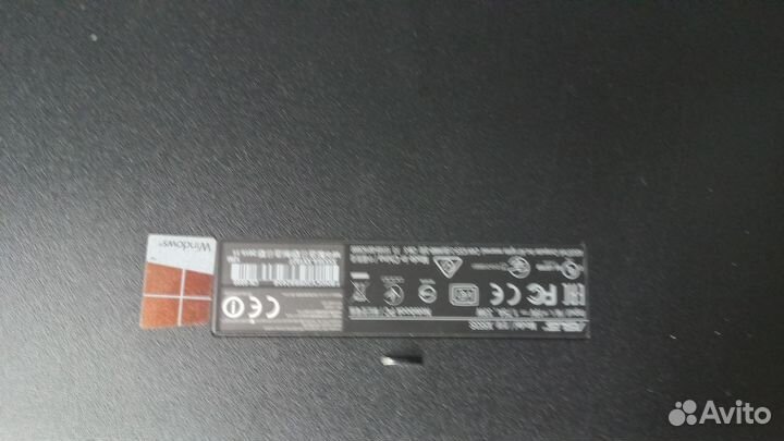 Ноутбук asus