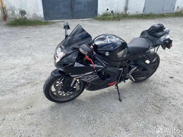 Suzuki gsxr 750