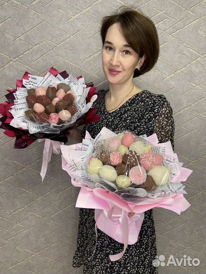 Клубника в шоколаде букеты