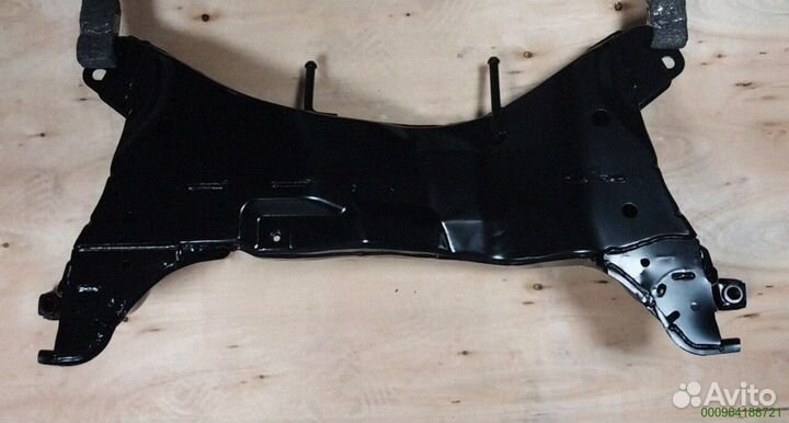 MR510285 Подрамник Mitsubishi Lancer 9 (Арт.95238)