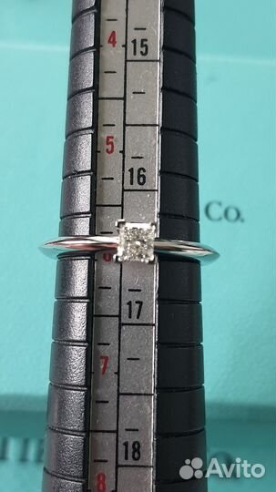 Помолвочное кольцо Tiffany 0,21ct оригинал