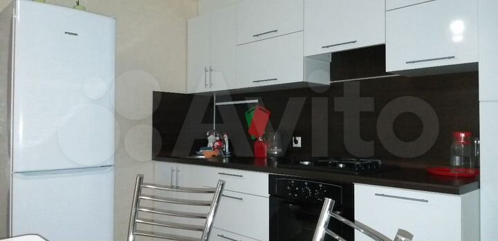 1-к. квартира, 42 м², 9/9 эт.