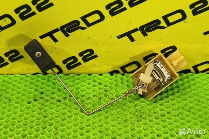 Датчик уровня топлива Toyota Caldina AZT241 1azfse