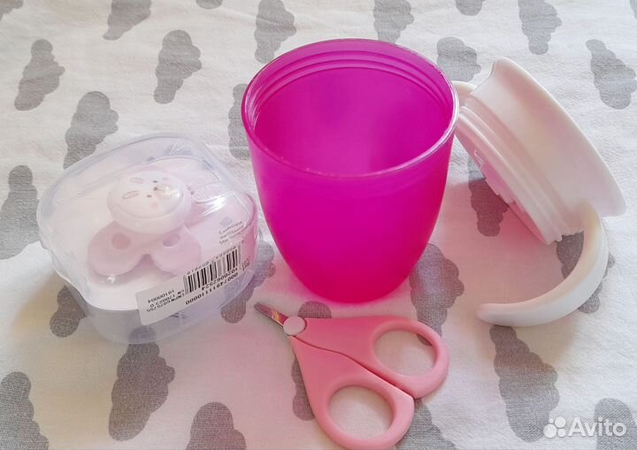 Нужные вещи для малышки до года