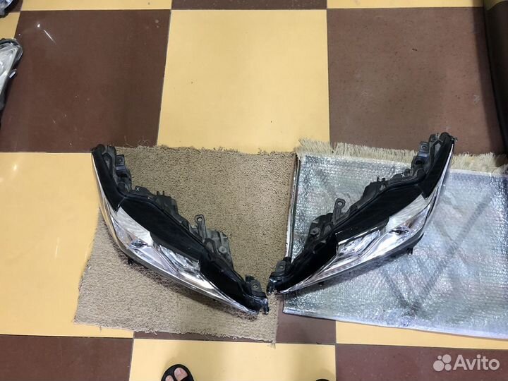 Фары на toyota camry v70