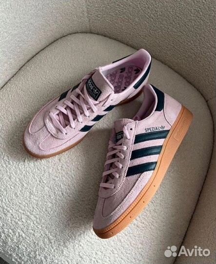 Кроссовки Adidas Spezial Pink