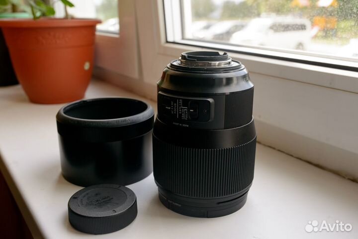 Объектив Sigma AF 135mm f/1.8 DG HSM Art Nikon F