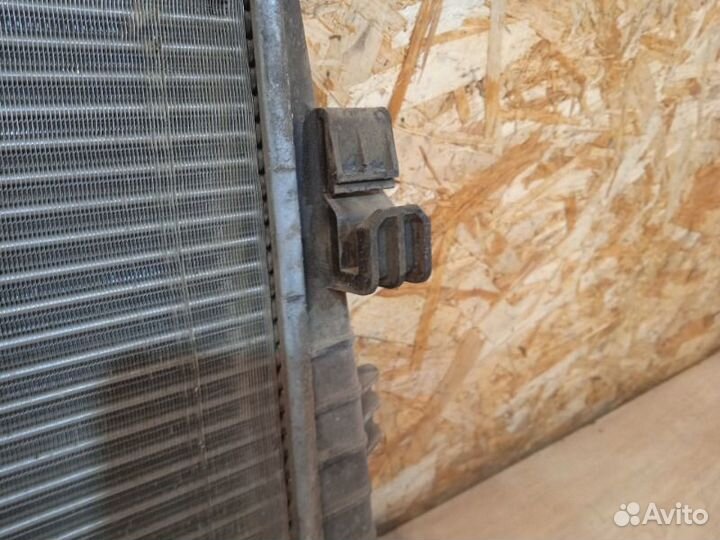 Радиатор основной Skoda Octavia A7 liftback 1.4