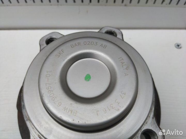 Ступица передняя Bmw 6 F06 N63B44B 2013