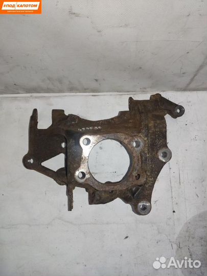 Кулак задний правый Ford Kuga 2 2015