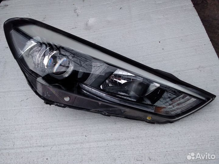 Hyundai Tucson 3 фара оригинал