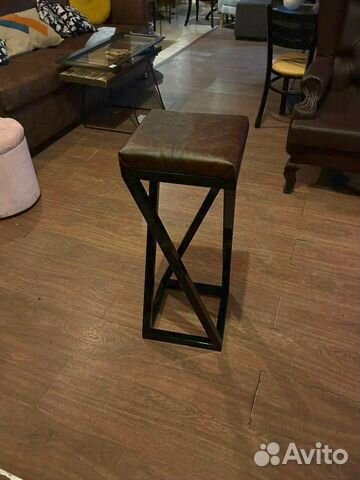 Барный стул