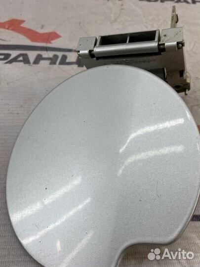 Лючок топливного бака Peugeot 307 легковой