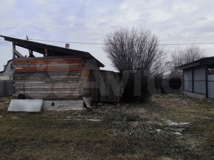 Дом 29,3 м² на участке 6 сот.