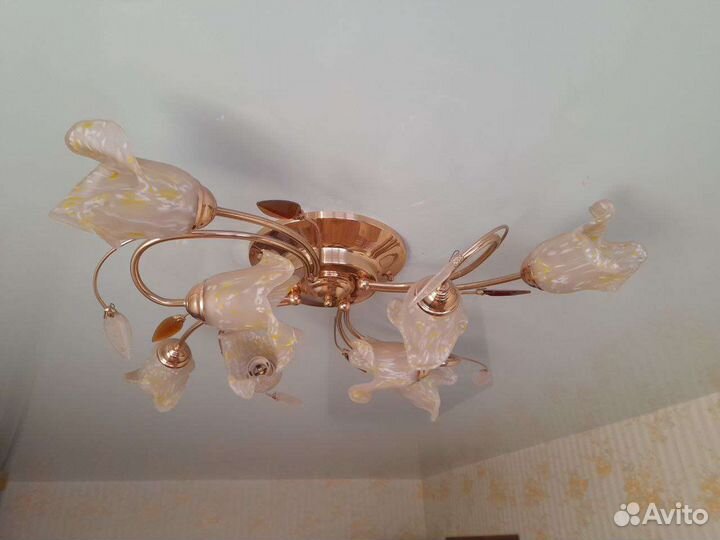 Люстра потолочная