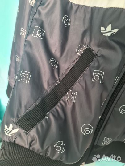 Ветровка женская adidas 42