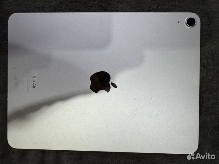 iPad air 5 2022 m1 64 wi fi