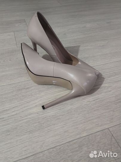 Туфли женские 36 размер новые