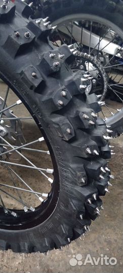 Шипованая резина Mitas