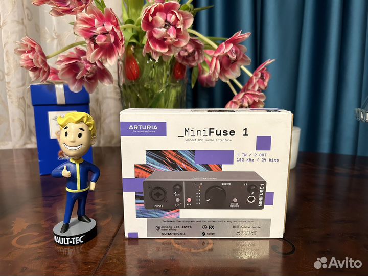 Звуковая карта Arturia MiniFuse 1 Новая