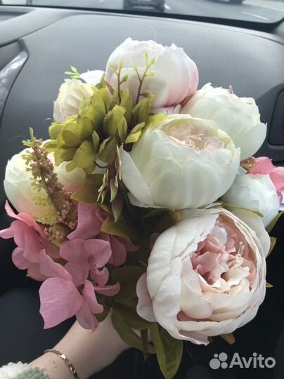 Букет искусственных пионов