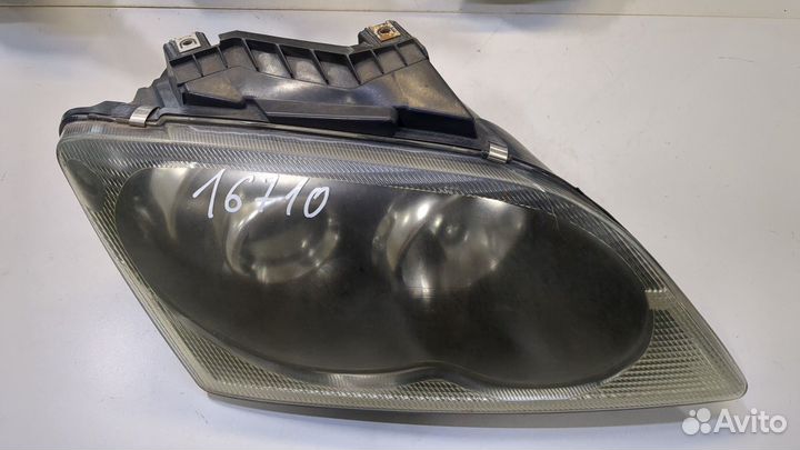 Фара (передняя) Chrysler Pacifica, 2005