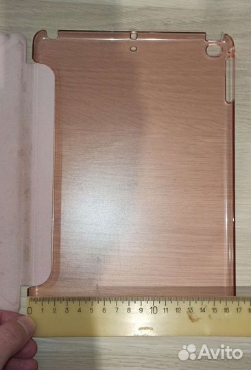 Чехол на iPad
