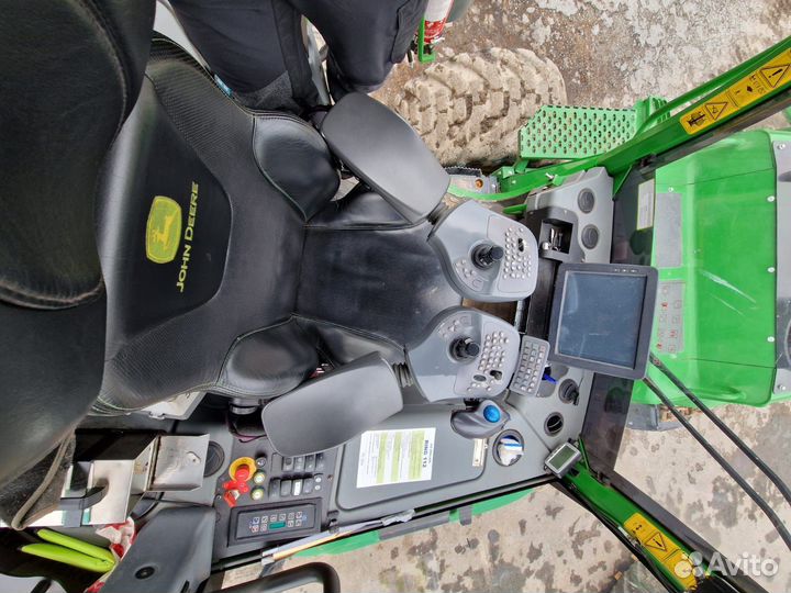 Форвардер John Deere 1910 G