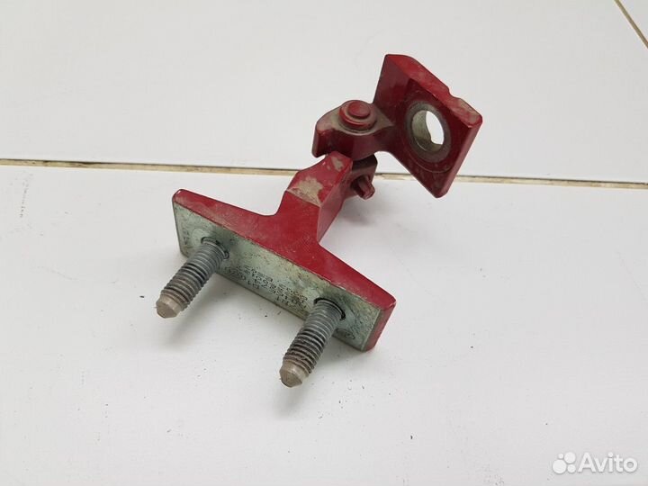 Петля двери передняя правая верхняя