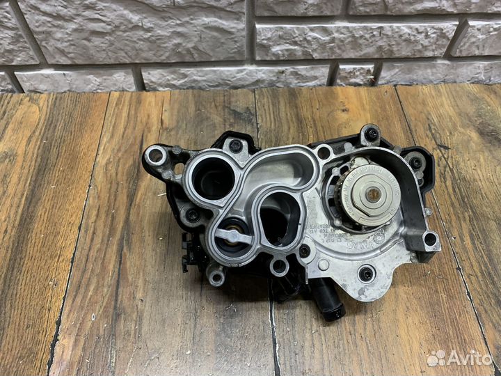 Skoda Rapid Корпус термостата 1,6л cwva