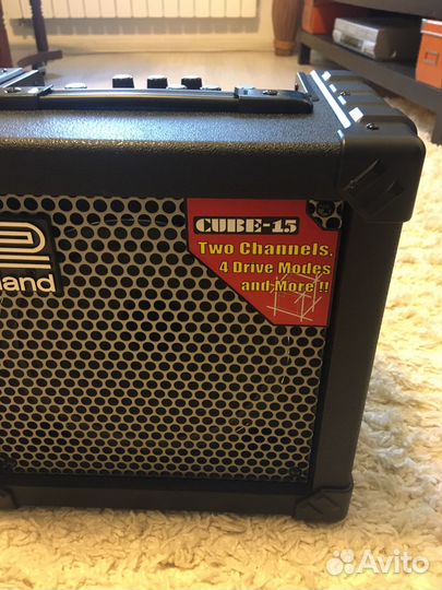 Гитарный комбоусилитель Roland cube 15 Новый