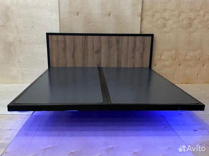 Кровать двухспальная от производителя