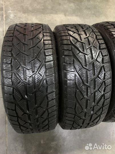 Tigar Winter 225/45 R17