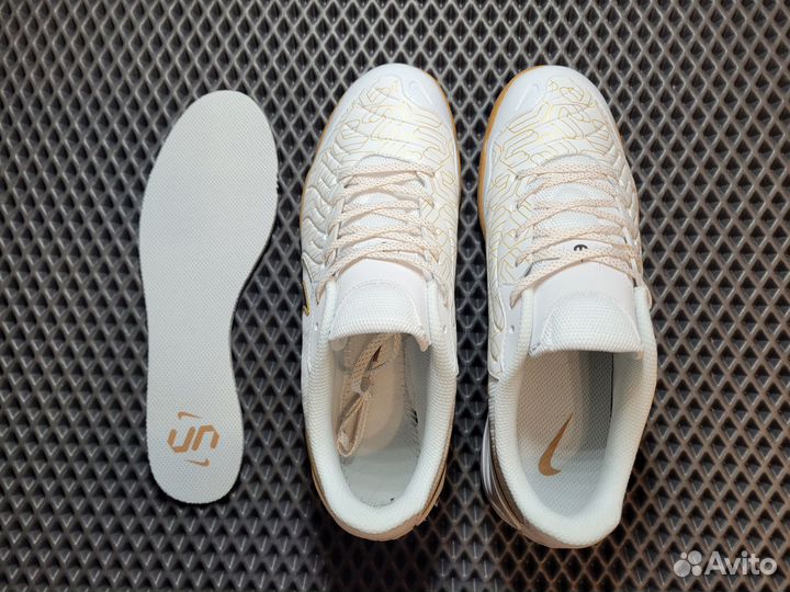 Футзалки Nike Tiempo Legend X