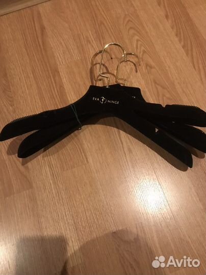 Вешалки плечики