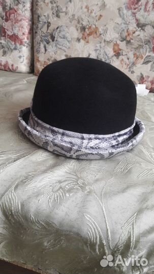 Шляпа фетровая черная р.56 со светло-серой лентой