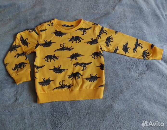 Свитшот 104 Futurino