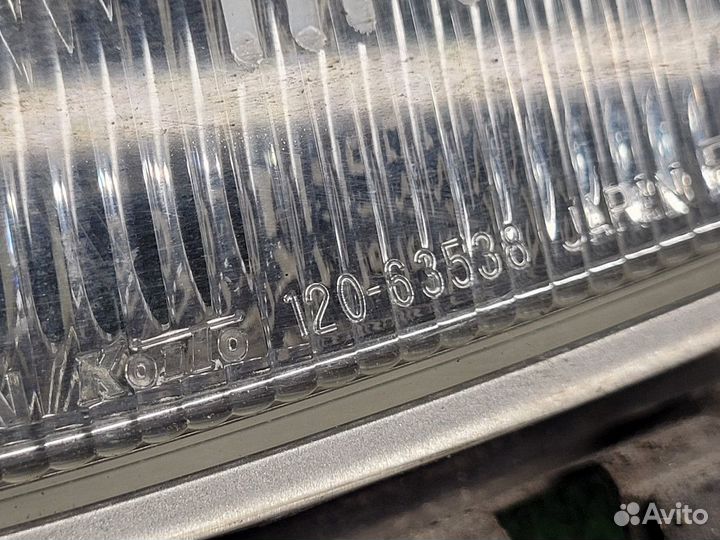 Повторитель поворотов правый на Nissan Gloria