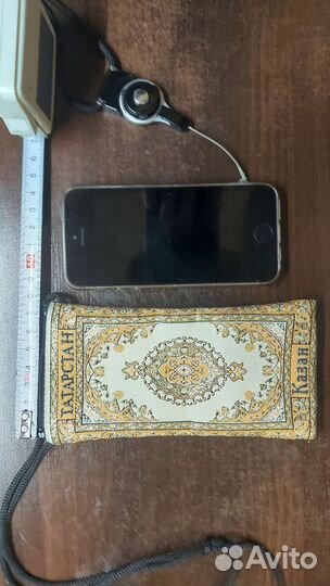 Чехол для телефона или наушников 