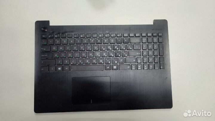 Ноутбук Asus X553M в разбор