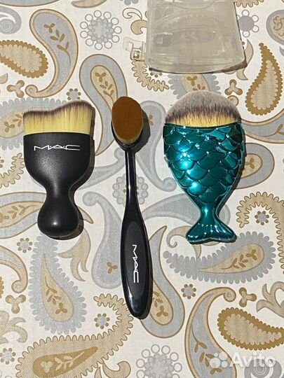 Кисти для макияжа