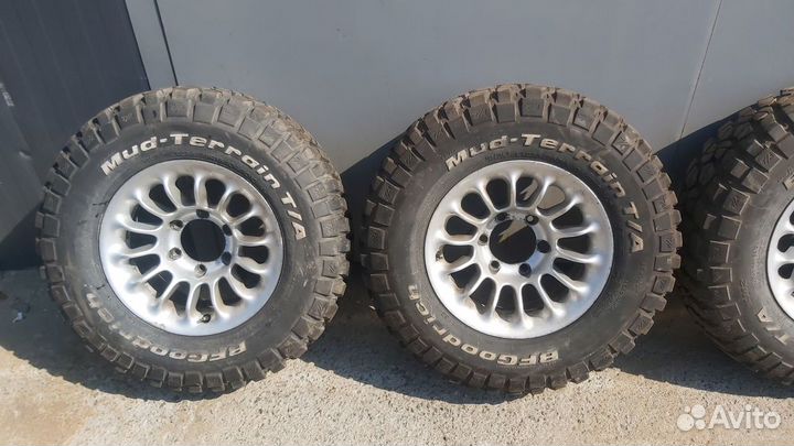 Диски колесные с резиной Pajero 2 235/75 R15