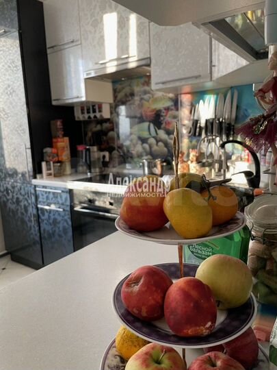 3-к. квартира, 73 м², 5/6 эт.